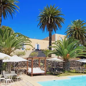 Villa Detached With Garden, Heated And Private Pool, Sea View, Parking Free, Tijoco de Abajo